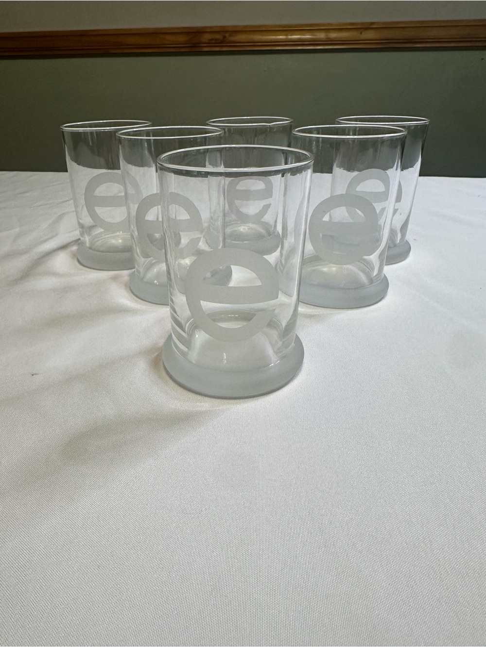 Set of 6 Clear Glass Tumblers with Frosted Emblem the letter E - Clear